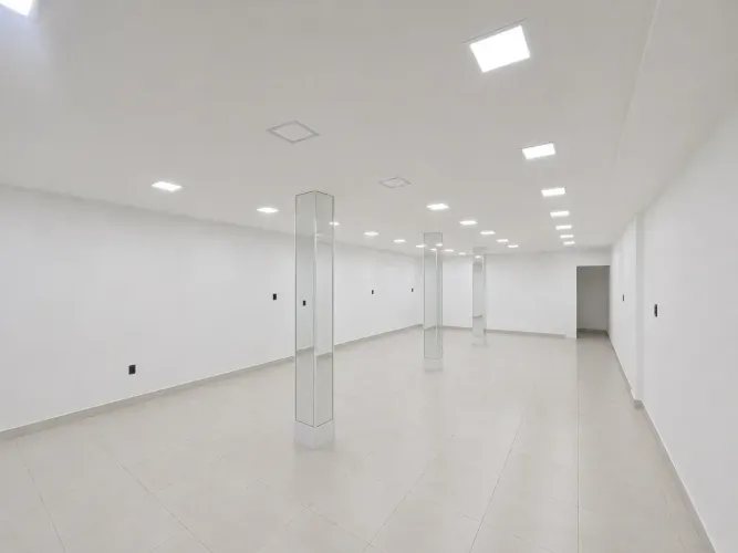 Loja Comercial para Locação  Pau da Lima | Via Principal