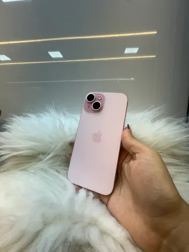IPHONE 15 ROSA 