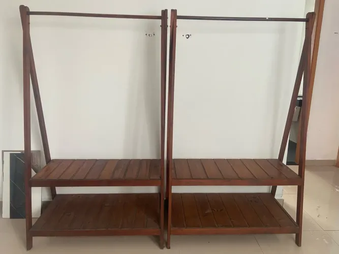 Arara guarda roupa as duas por 150