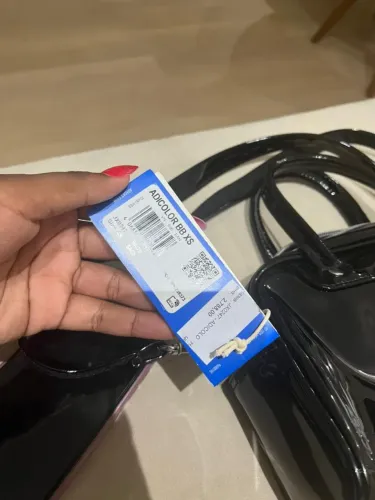 Bolsa Mini Bowling Adicolor da Adidas.