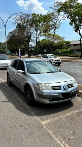 Renault Megane Sedan Dynamique Hi-flex 1.6 16V 2008