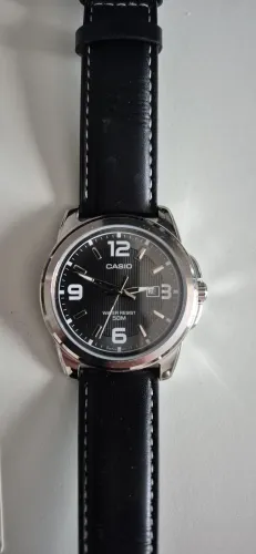 Vendo casio novo MTP1314PL