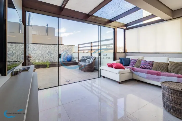 Cobertura à venda em Porto Alegre, Petrópolis, com 2 quartos, 144.35m²