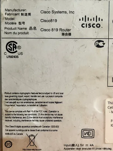 Roteador Cisco 819