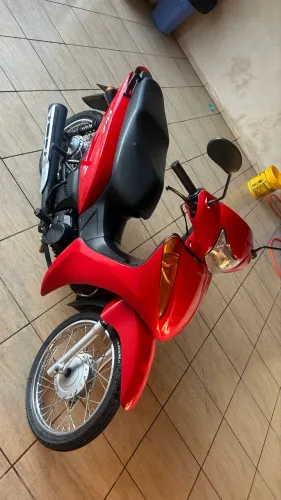 Honda biz 100 es