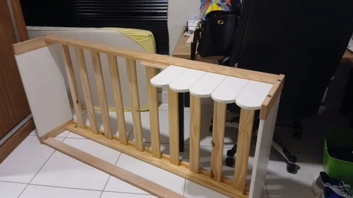 Cama infantil montessoriana