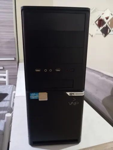 CPU i3 8 GB SSD de 240 confira