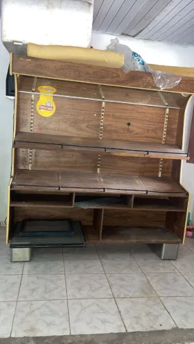 Expositor de madeira mercadinho mercearia loja - baleiro pães - R$550