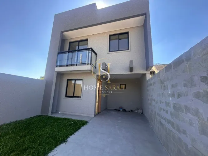 Sobrado 98m² com 3 quartos à venda no bairro Sitio Cercado em Curitiba