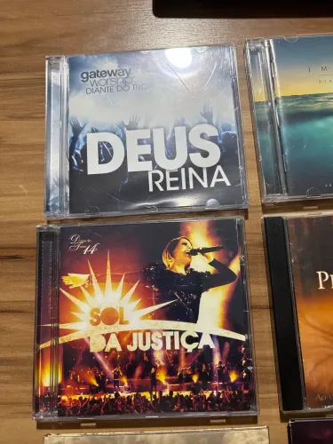 CD?s Diante do trono