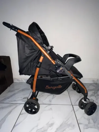 Carrinho de bebê Burigotto