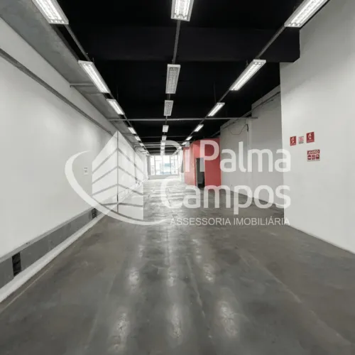 Sobreloja comercial 2 andares para locação com 400 m² ao lado do metrô Saúde