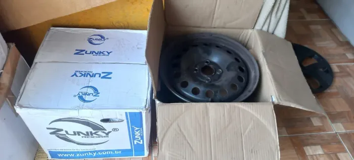 Jogo roda aro 15 vw 4x100