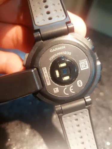 Relogio garmin forerunner 235