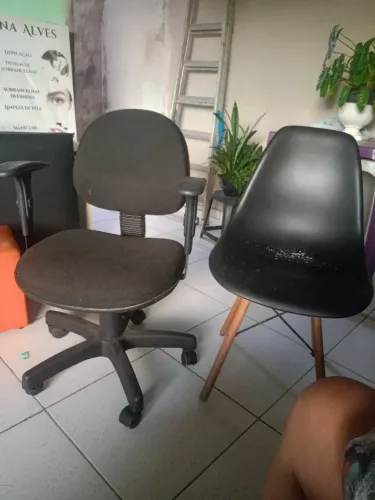 Cadeiras em bom estado