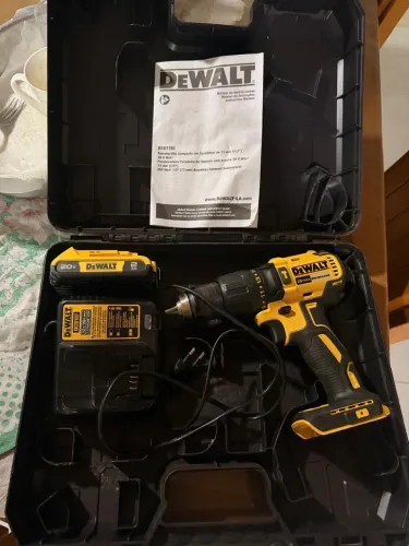 kit parafusadeira/furadeira dewalt 20v
