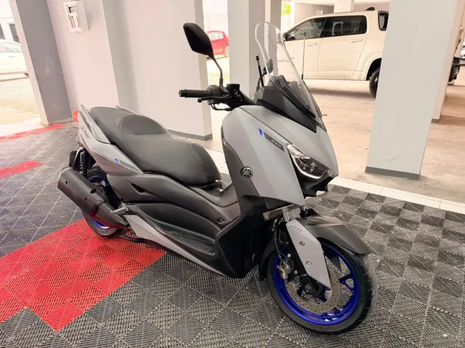 YAMAHA XMAX 250CC 2022(Ac troca)