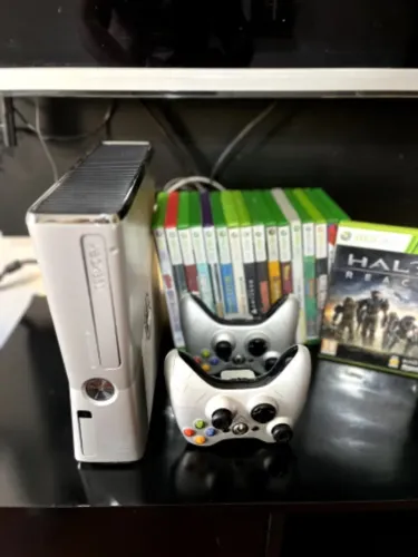 O Xbox 360 Edição Limitada Halo Reach