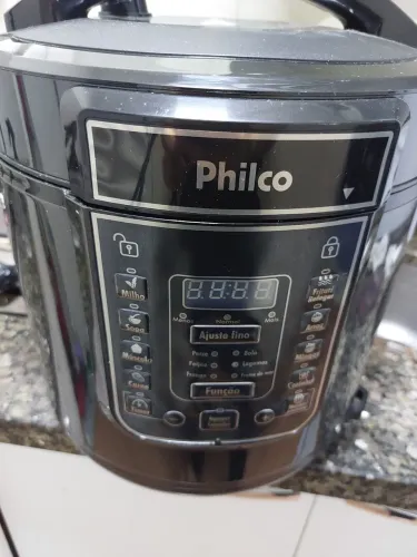 Panela de Pressão Digital Philco PPP01P Inox 13 programas 6L - Seminova
