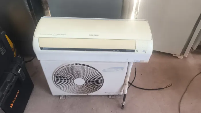 Ar Samsung 9mil BTUs inverter