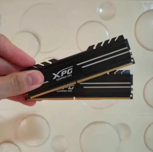 Memória Ram XPG 16GB (8x2) 3000Mhz DDR4 (100%)