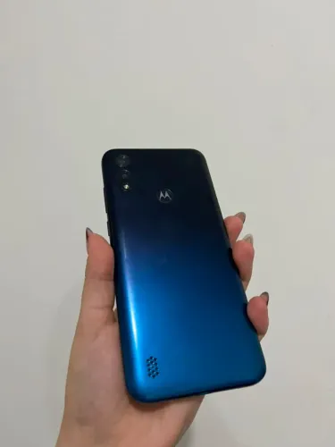 Moto e6