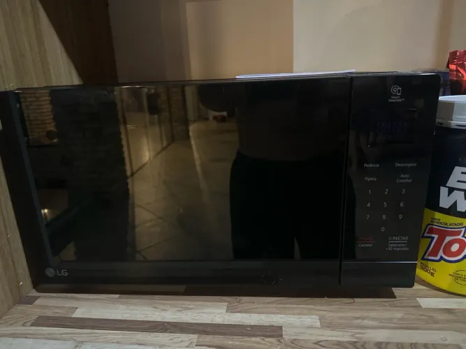 Microondas muito novo