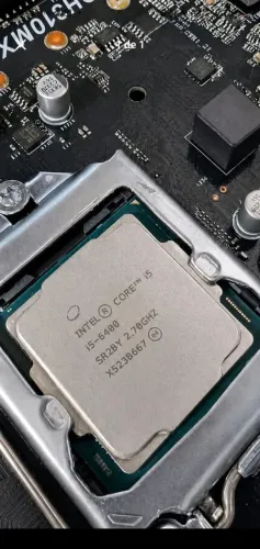 Intel Core i5-6400 (VIDEO INTEGRADO) 