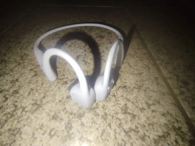 Fone de Ouvido de Condução Óssea  Shokz