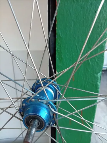 Roda aro 24 dianteira aero cubo de alumínio vc e rolamento