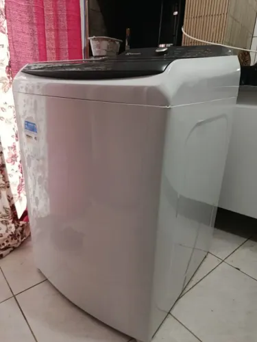 Máquina de Lavar Electrolux 18kg - Excelente Estado