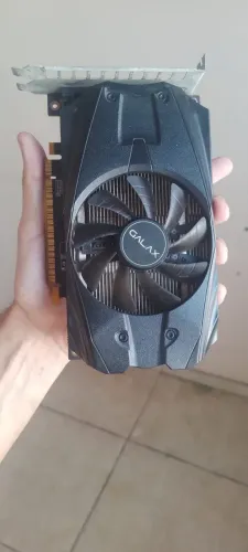 Placa de vídeo - NVIDIA GeForce GTX 1050 (2GB / PCI-E) - Galax OC