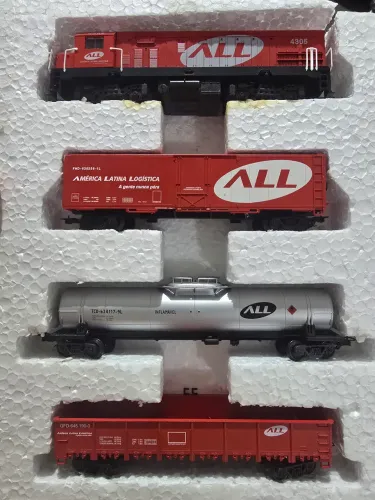 KIT Trem Eletrico ALL três vagões Gondola, box e tanque Frateschi