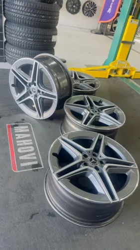 Jogo de Rodas Aro 20" Originais Mercedes-Benz GLE Line 450d AMG