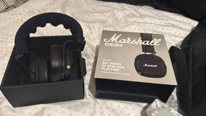 Fone de ouvido Marshall MAJOR IV