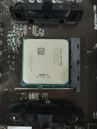Kit Upgrade AMD A6-7480 + MSI A68HM-E33 V2 + 8GB DDR3 Revisado