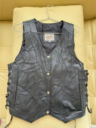 Colete de couro feminino 