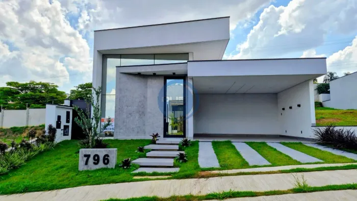 Casa de alto padrão em condomínio: 3 quartos, 2 suítes, 2 salas, 4 vagas na cidade de Inda