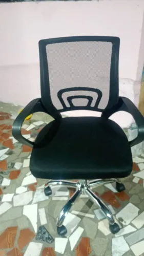 Cadeira novas a Venda, Cadeiras novas, na caixa, com manual de montagem inclusa.
