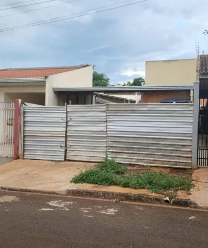 INVISTA EM MEIO TERRENO NO PARQUE TARUMÃ