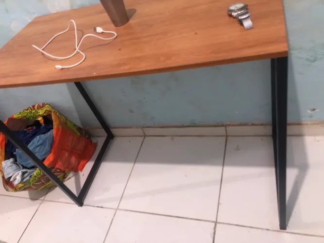 Mesa escrivaninha
