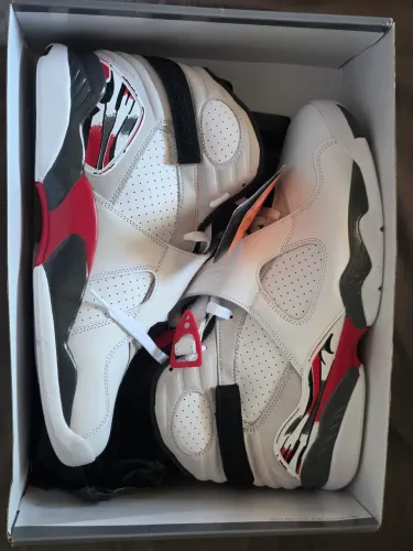 TÊNIS AIR JORDAN 8 RETRO OG 'BUGS BUNNY