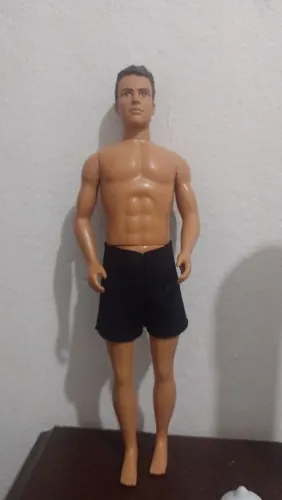 Boneco Ken 