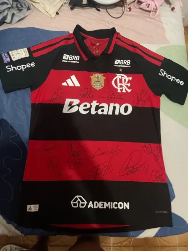 CAMISA DO FLAMENGO AUTOGRAFADA