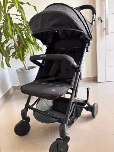 Carrinho de Bebê de Passeio (Burigotto)