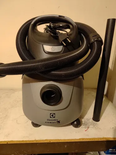 ASPIRADOR DE PÓ ELECTROLUX A 10 SMART