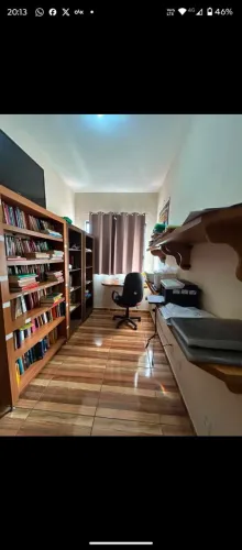 Venda de biblioteca completa com 1000 Livros 