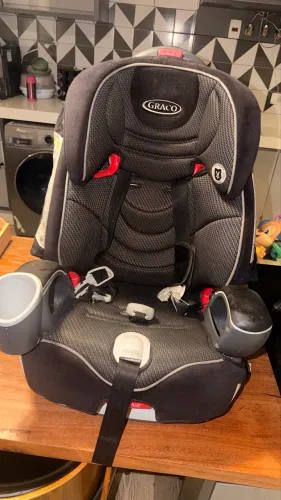 Cadeirinha Graco com isofix 9kg a 36kg 