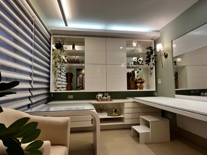 Sala / Consultório. Al. Ricardo Paranhos
