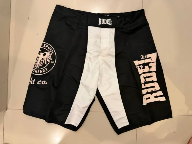 Roupas de academia ( + de 500 peças variadas) lote fechado!